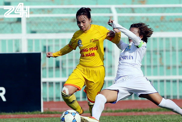 Thăm đội bóng nữ thái nguyên